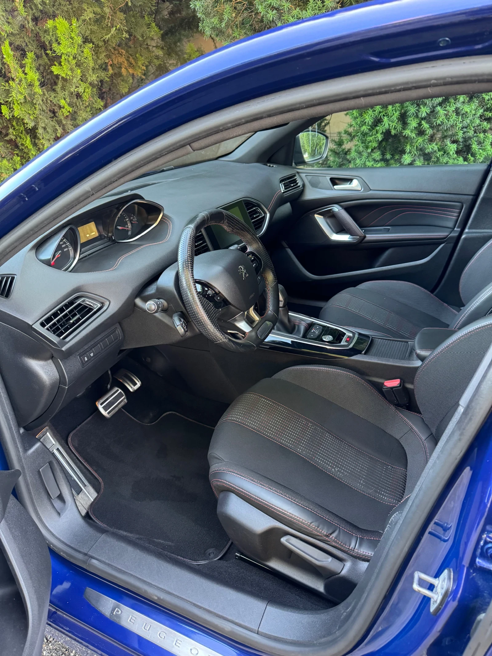 Peugeot 308 2.0HDI GT Line - изображение 8