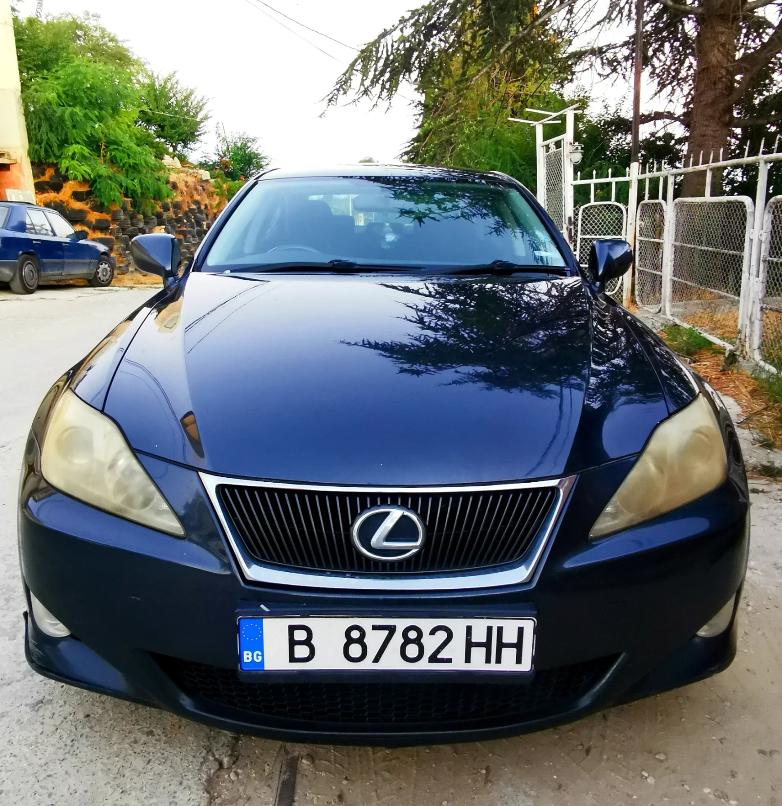 Lexus IS 200  - изображение 2