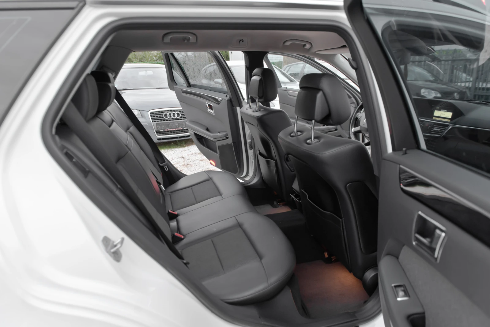 Mercedes-Benz E 220 Cdi 6sk - изображение 10