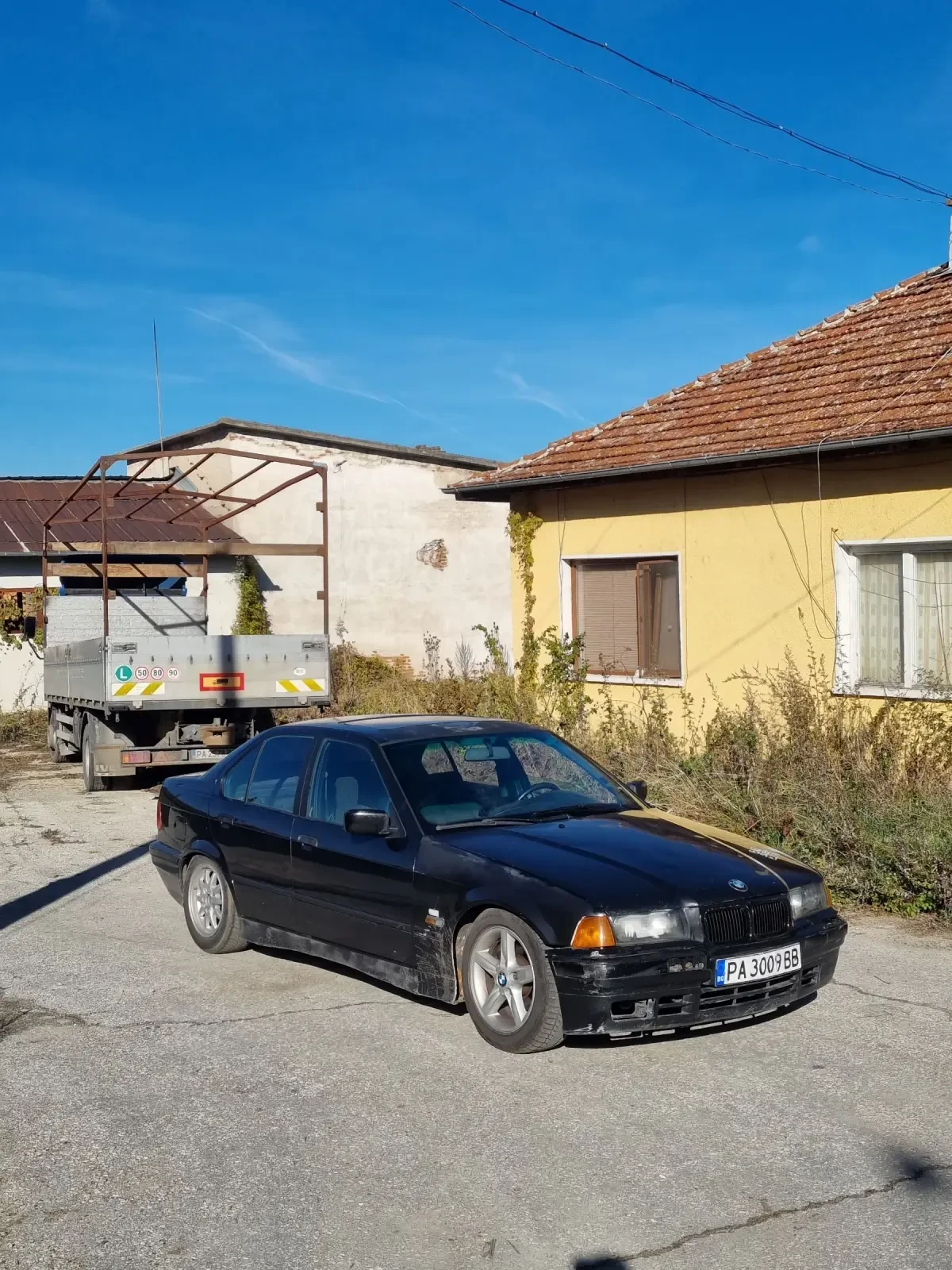 BMW 318  - изображение 2