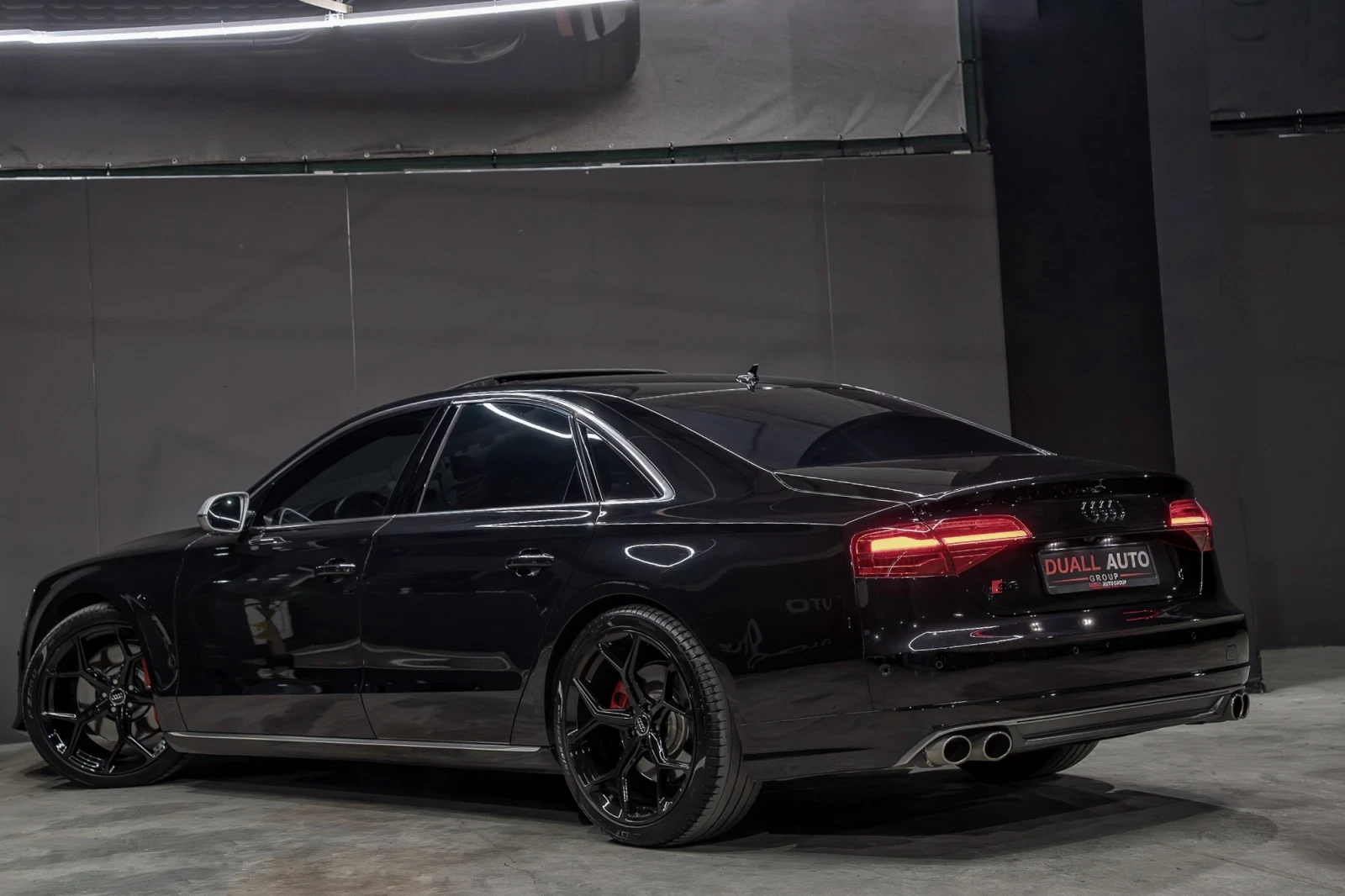 Audi A8 4.2 TDI /MATRIX /S8 OPTIC /HUD /NIGHT PACK /FULL  | Mobile.bg   4