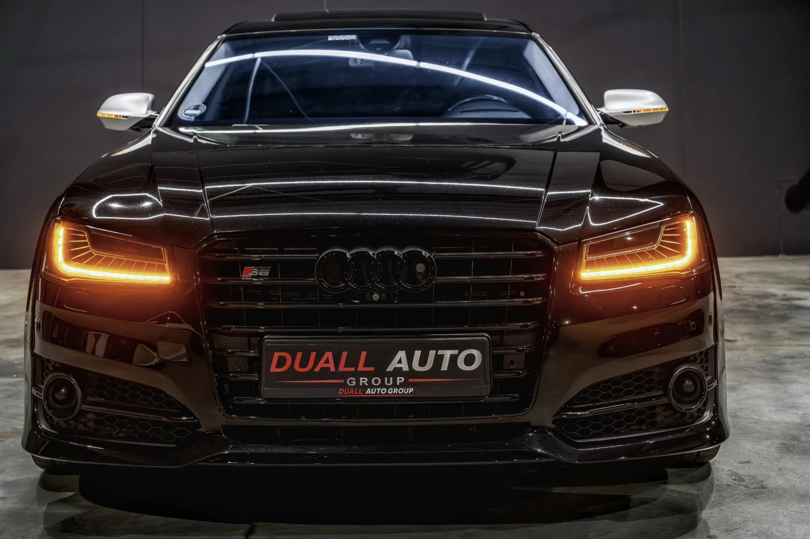 Audi A8 4.2 TDI /MATRIX /S8 OPTIC /HUD /NIGHT PACK /CARBON, снимка 2 - Автомобили и джипове - 52733413