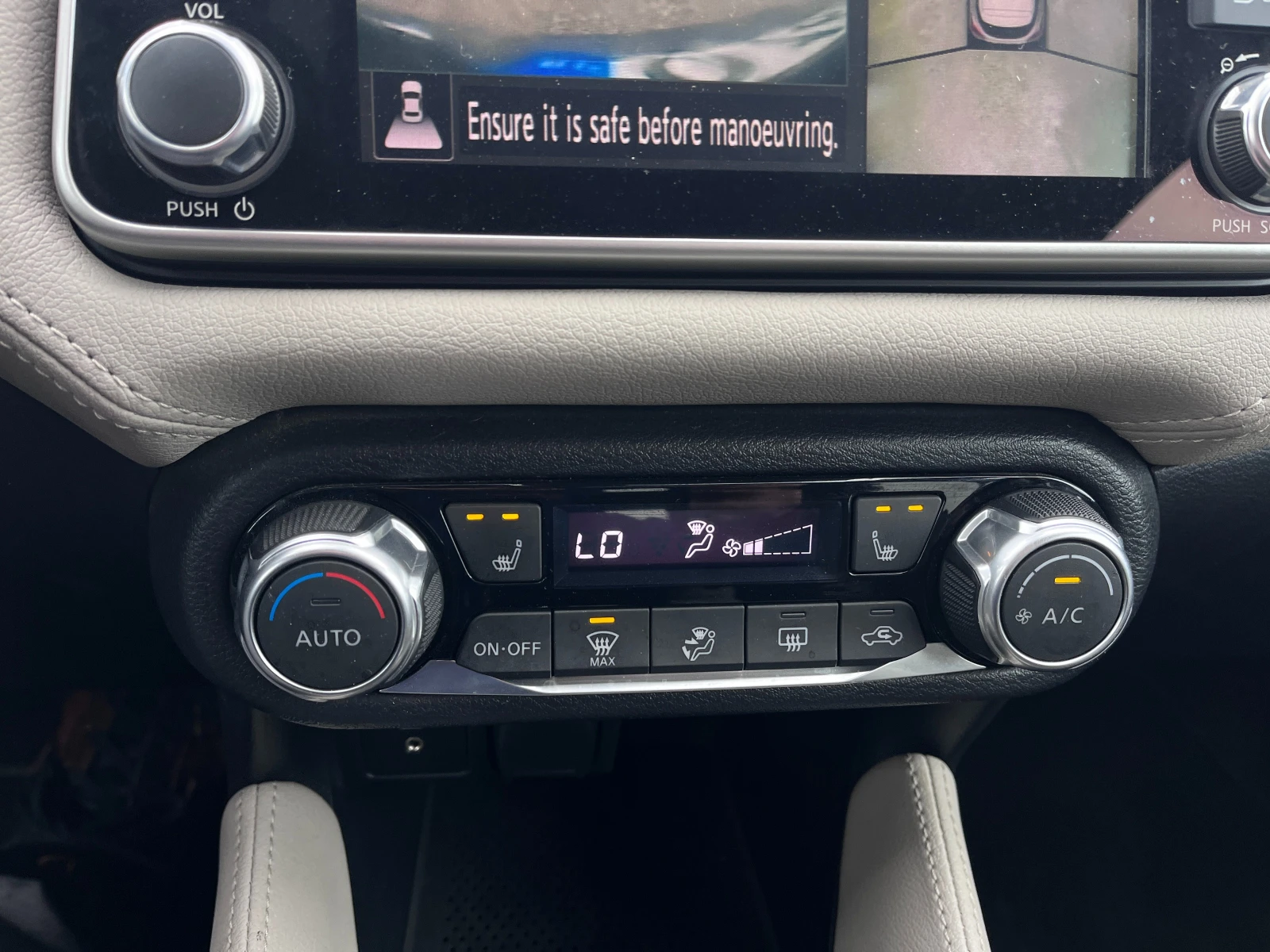 Nissan Micra Tekna Edition - Автоматик - изображение 9