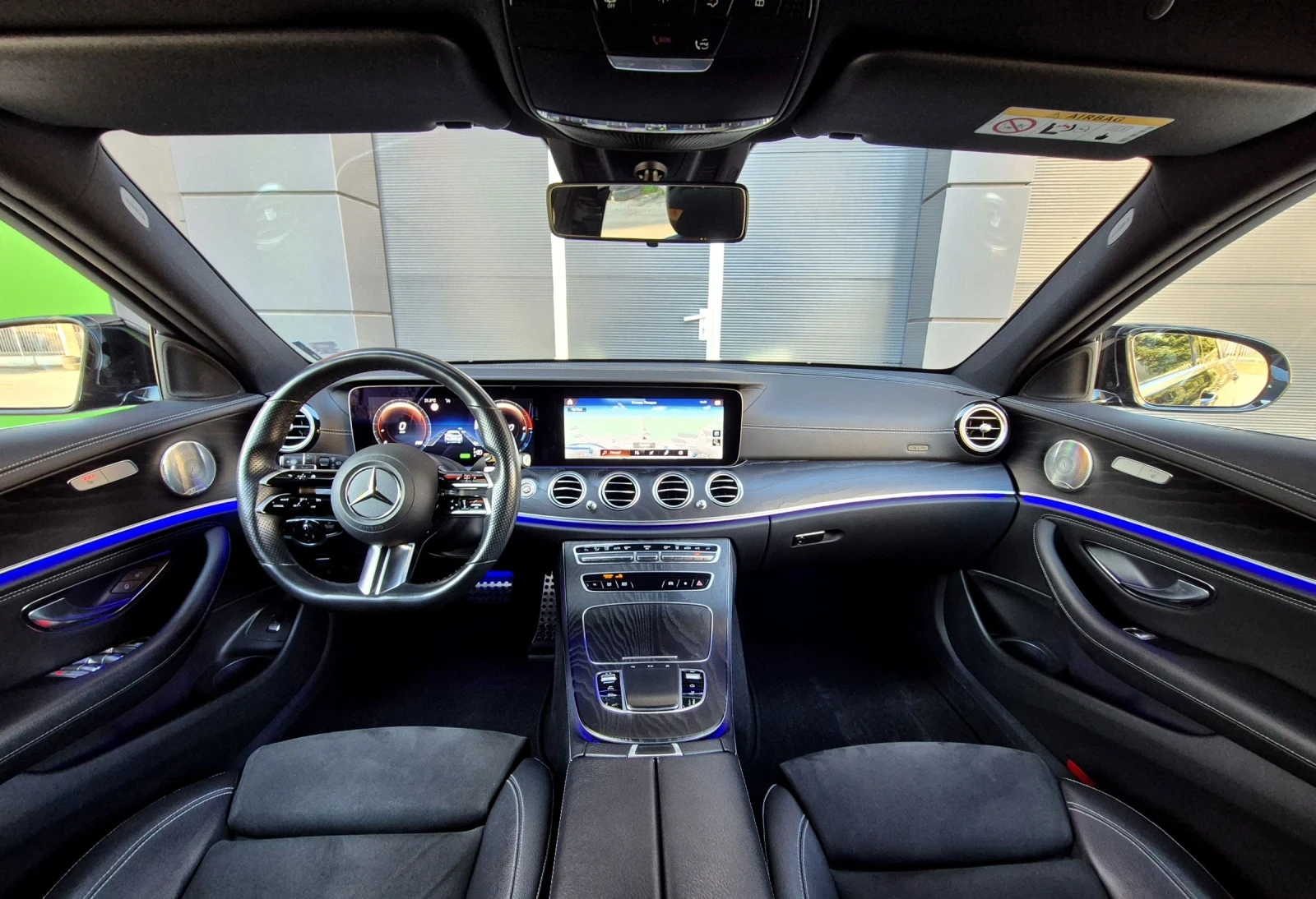 Mercedes-Benz E 300 E300de * Digital * AMG Line * 9g-Tronic * Burmaste, снимка 8 - Автомобили и джипове - 53850630