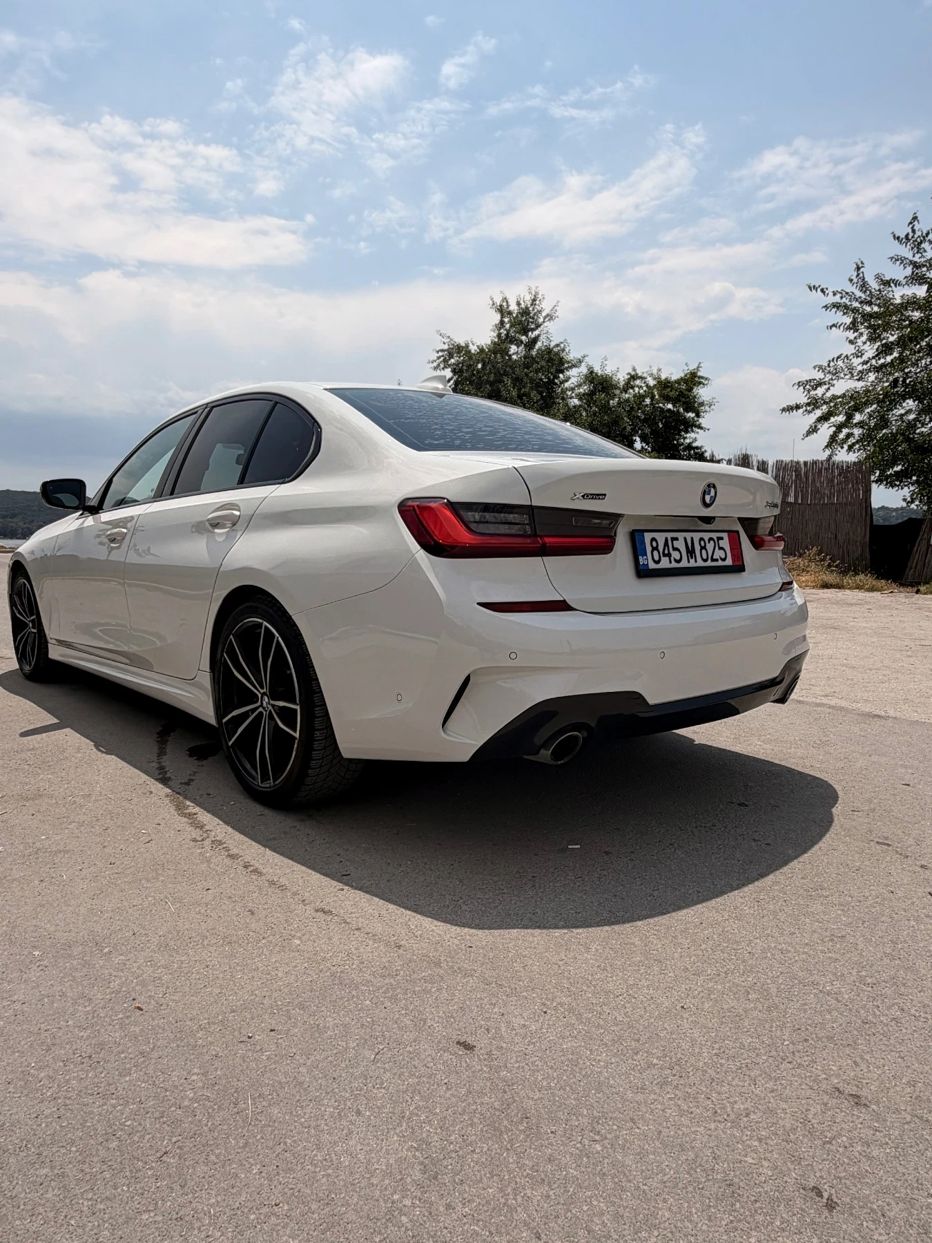 BMW 330 I XDrive , снимка 7 - Автомобили и джипове - 55134403