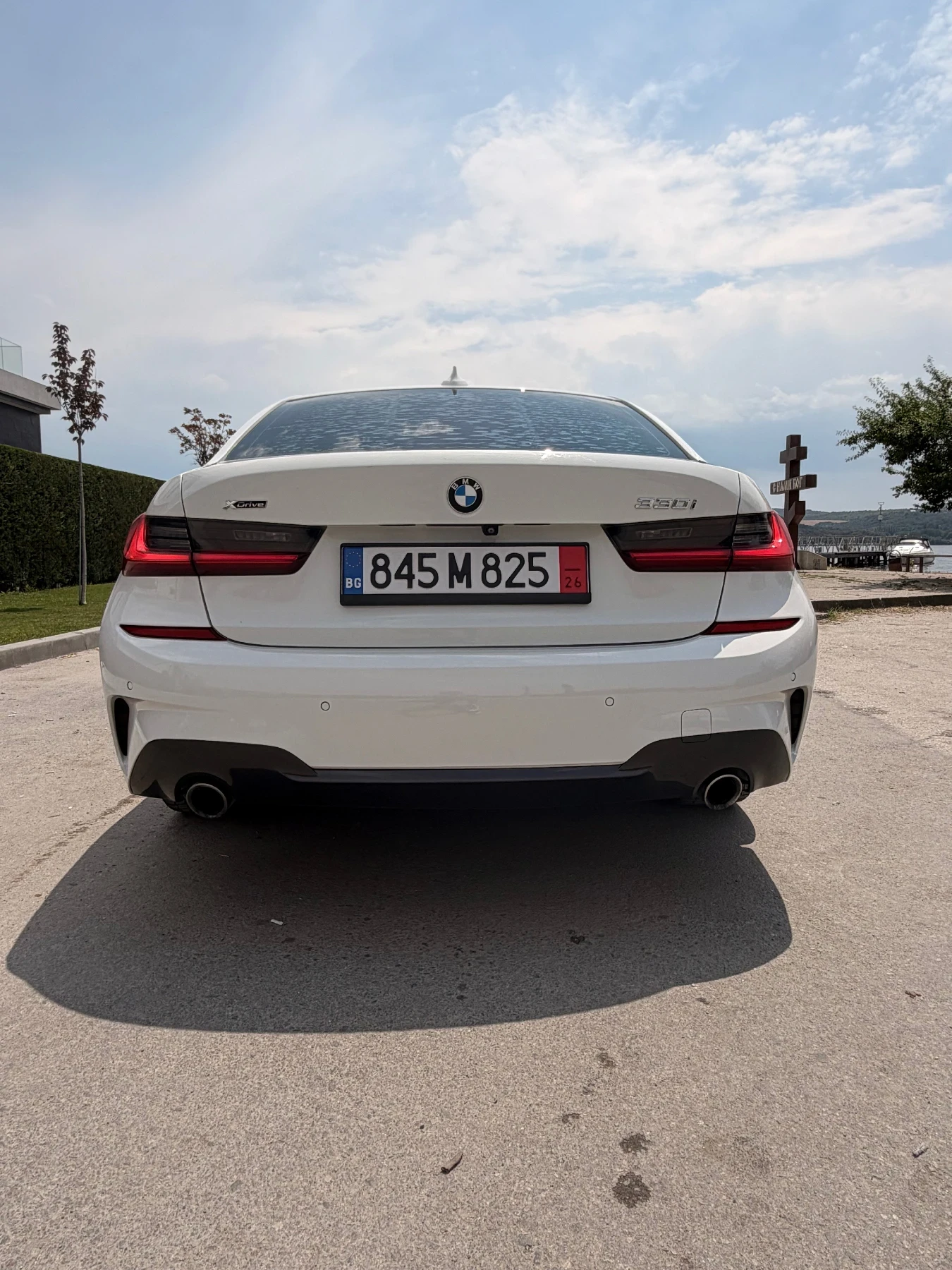 BMW 330 I XDrive , снимка 8 - Автомобили и джипове - 55134403