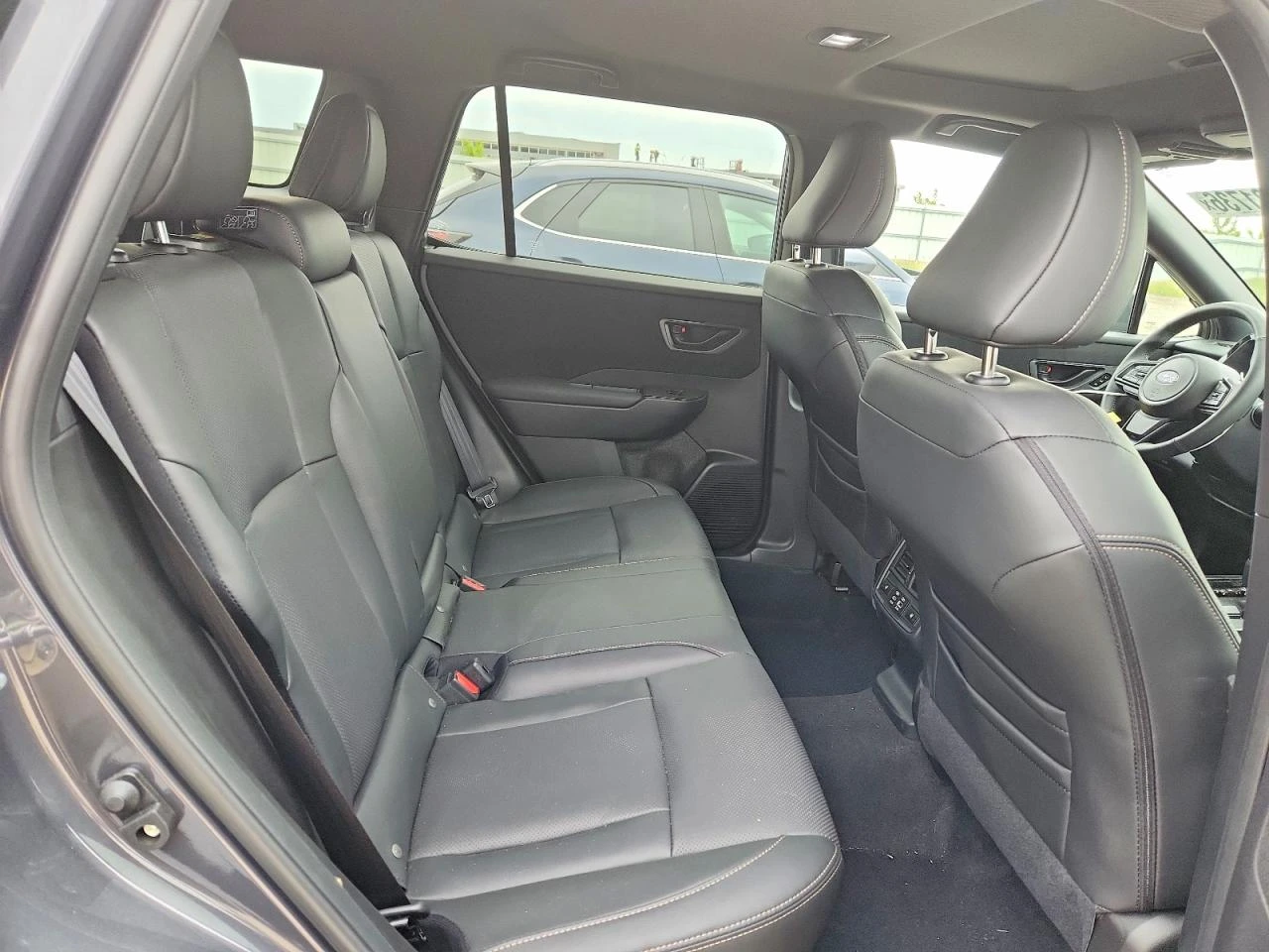 Subaru Outback LIMITED, снимка 11 - Автомобили и джипове - 55380034