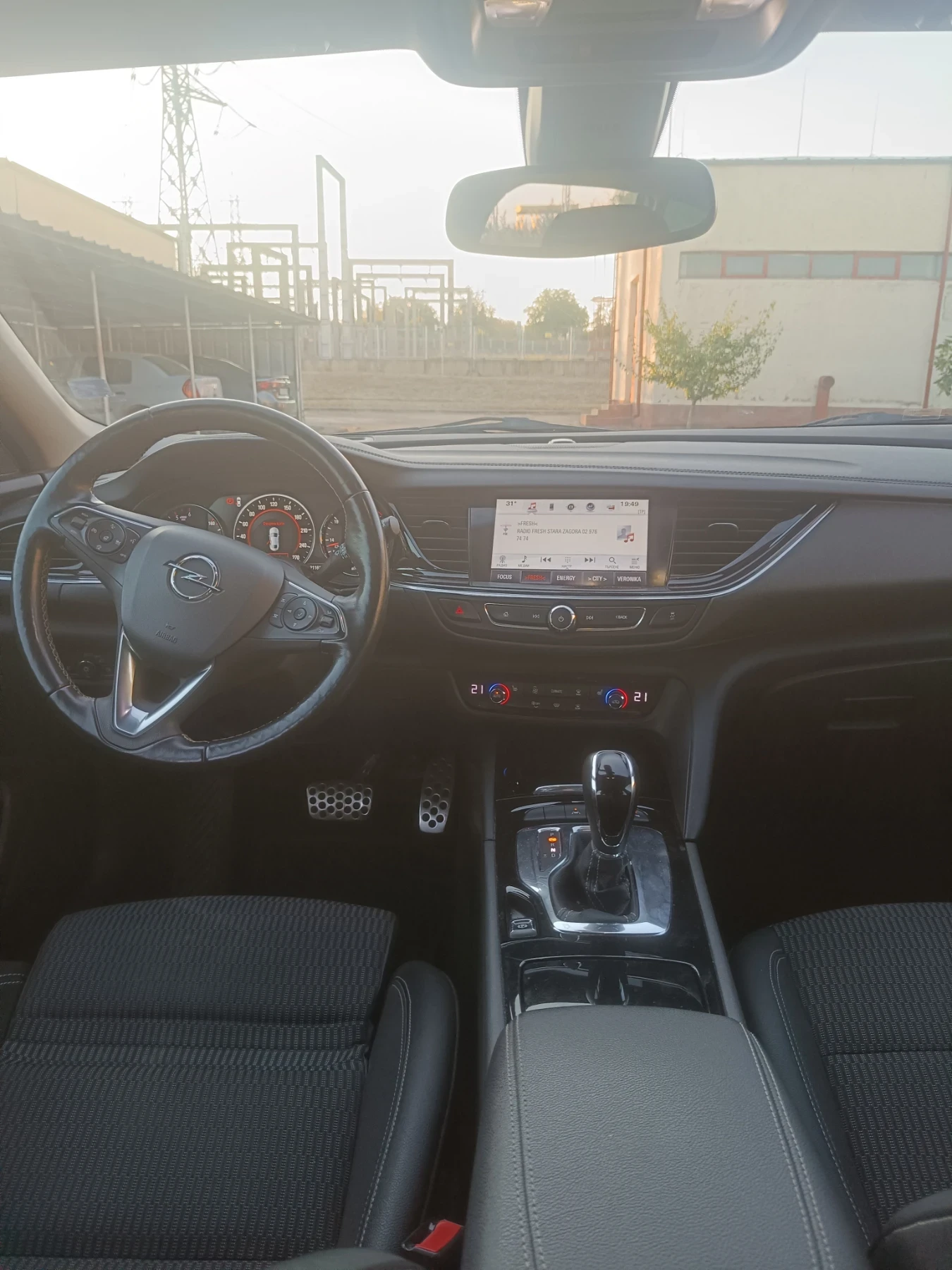 Opel Insignia, снимка 9 - Автомобили и джипове - 55494173