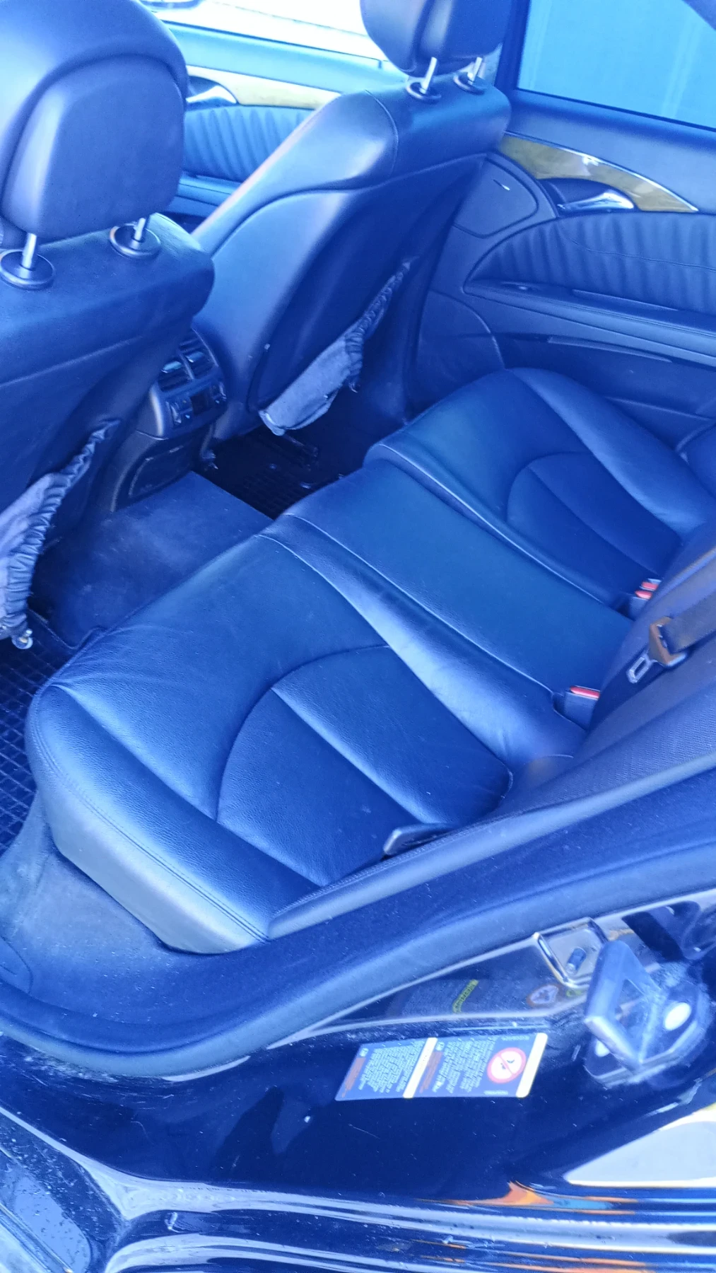 Mercedes-Benz E 320, снимка 4 - Автомобили и джипове - 55504361