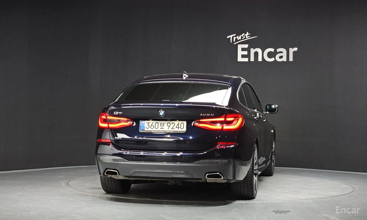 BMW 6 GT 630* M* SPORT* XDRIVE* ОБДУХВАНЕ* ДИСТРОНИК* ХЕДЪП, снимка 4 - Автомобили и джипове - 55576180