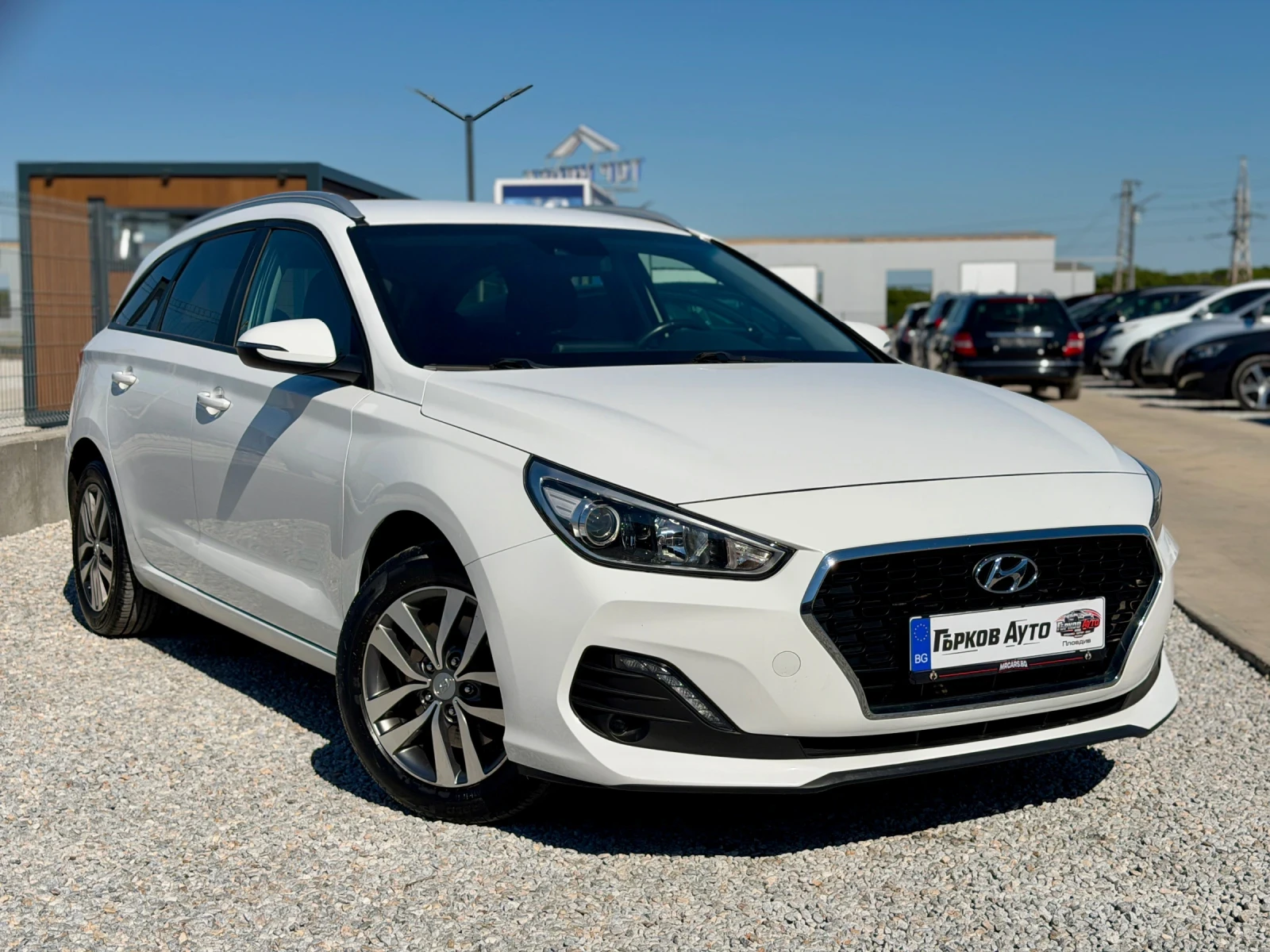 Hyundai I30, снимка 6 - Автомобили и джипове - 55681806