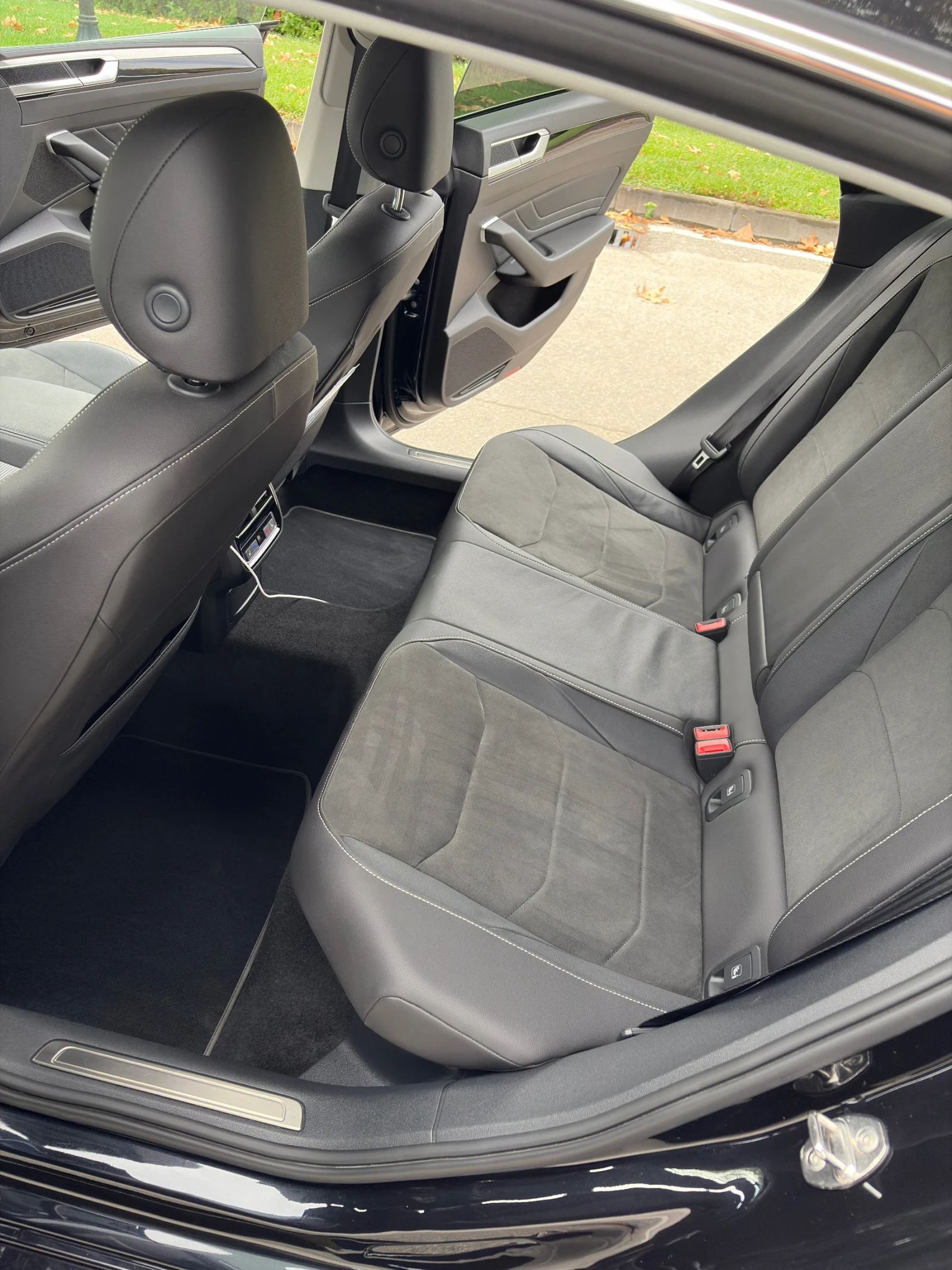 VW Arteon DSG7 2.0 150 h.p 125000км, снимка 6 - Автомобили и джипове - 55874645