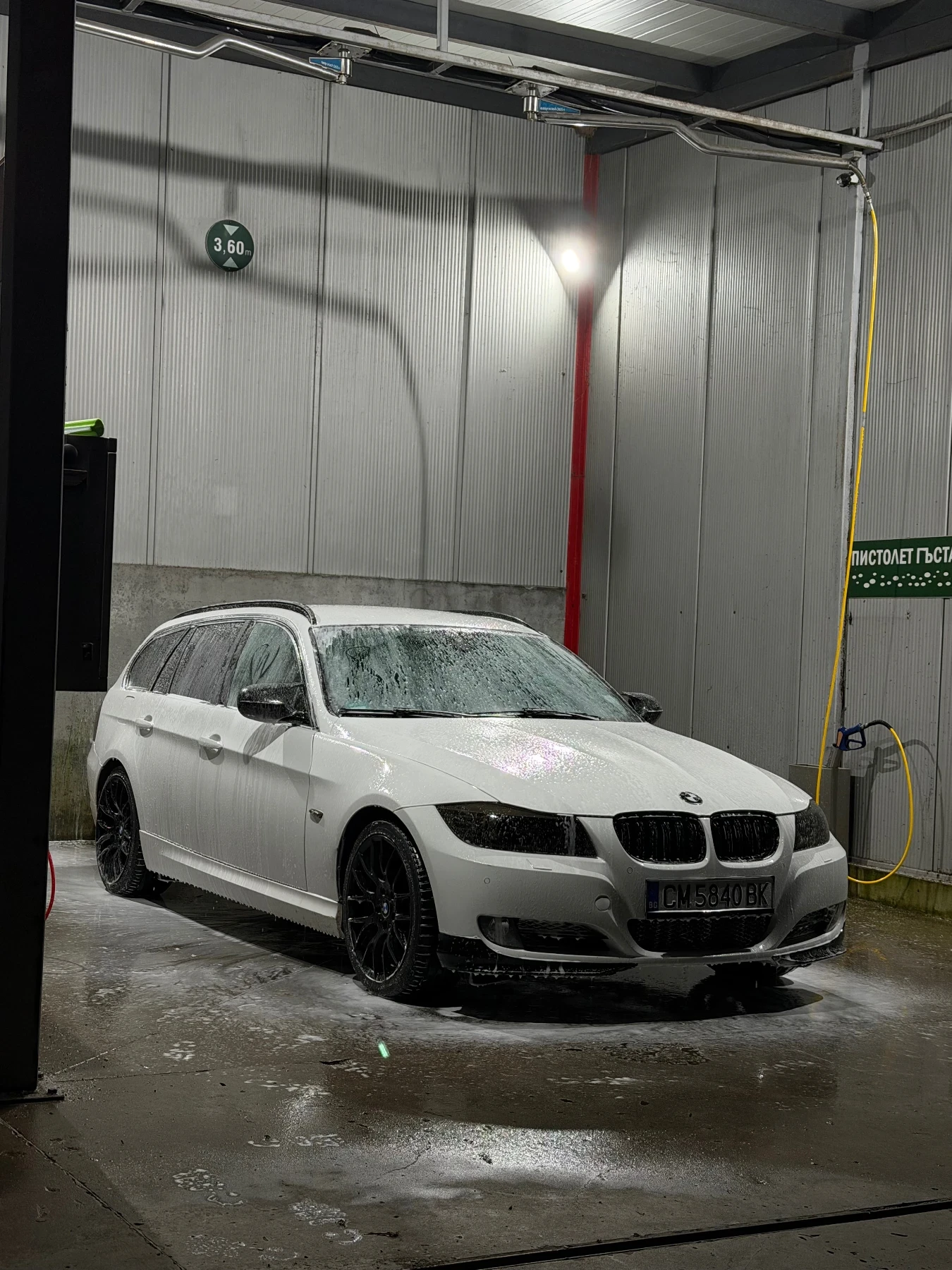 BMW 320, снимка 6 - Автомобили и джипове - 56057884