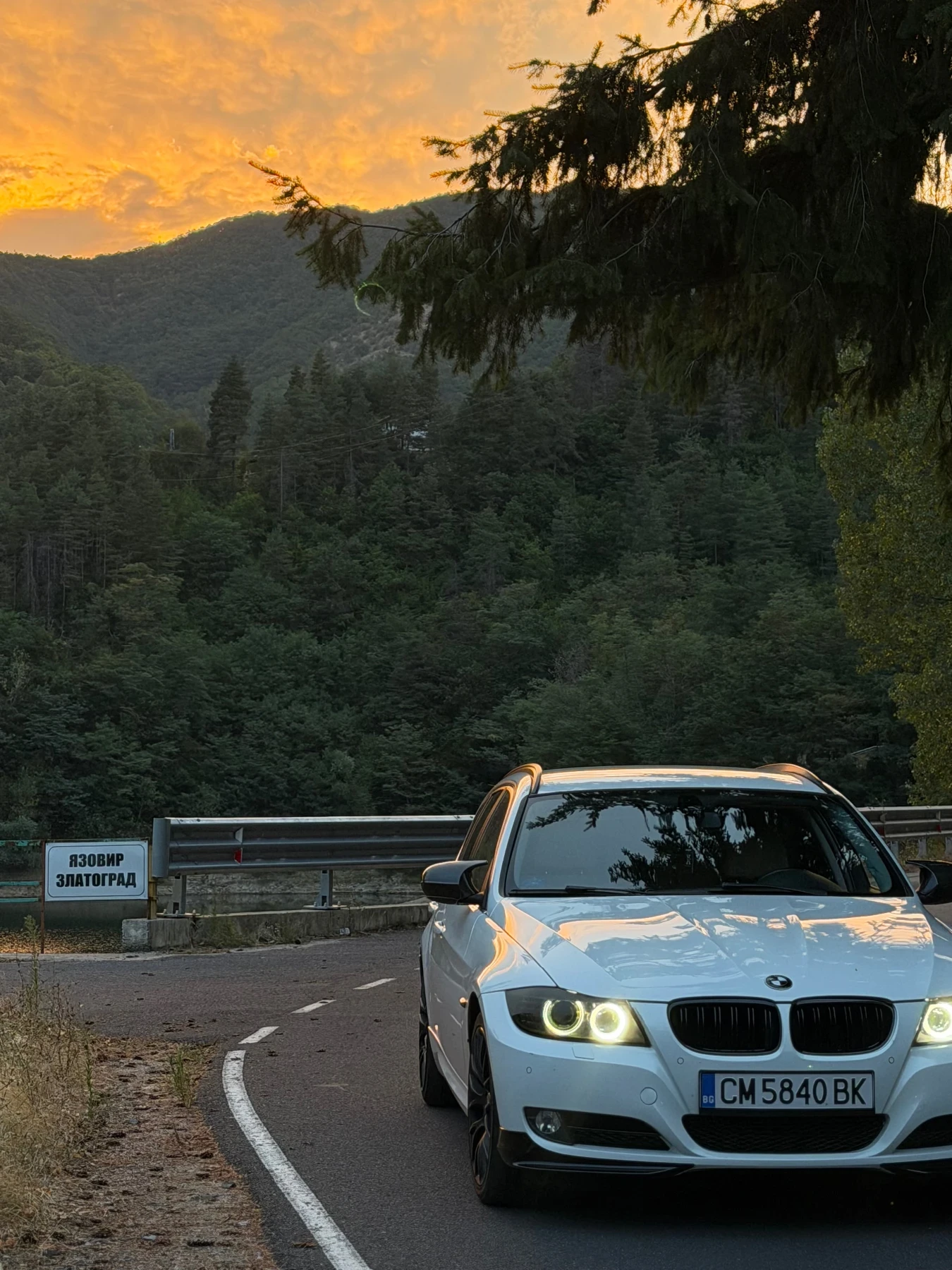 BMW 320