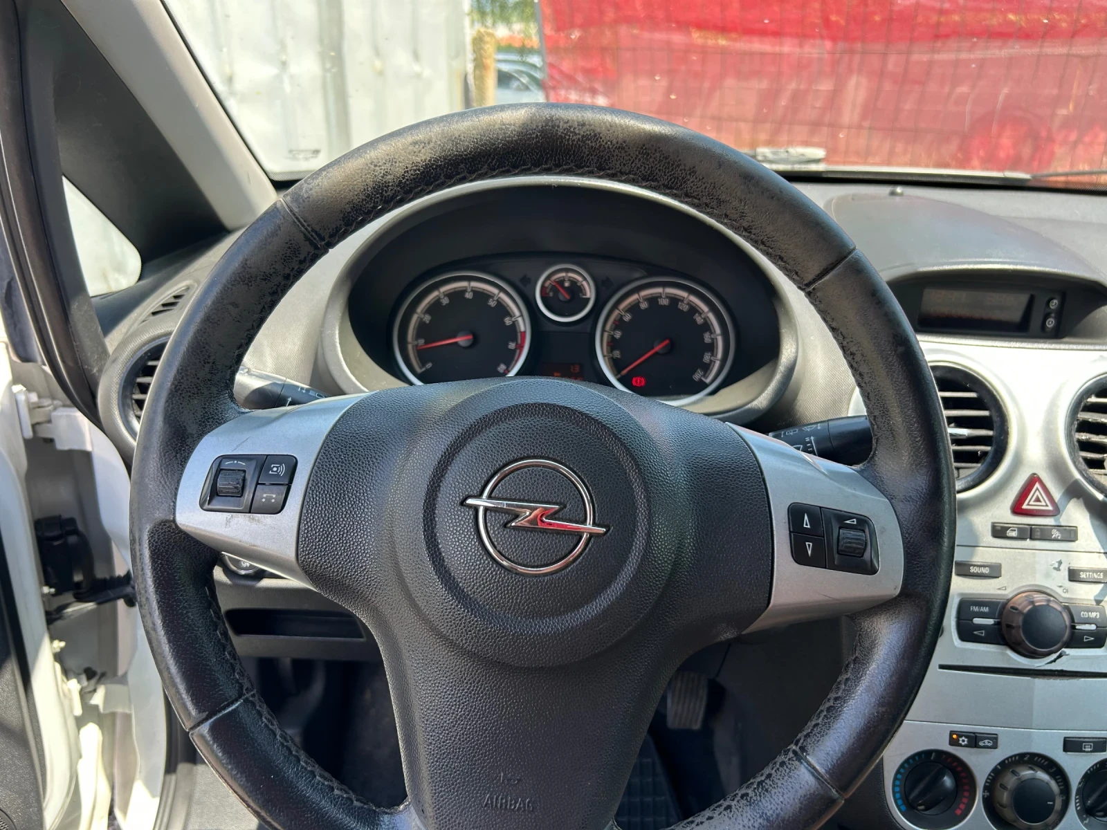 Opel Corsa 1.2 газ/бензин, снимка 8 - Автомобили и джипове - 56058964
