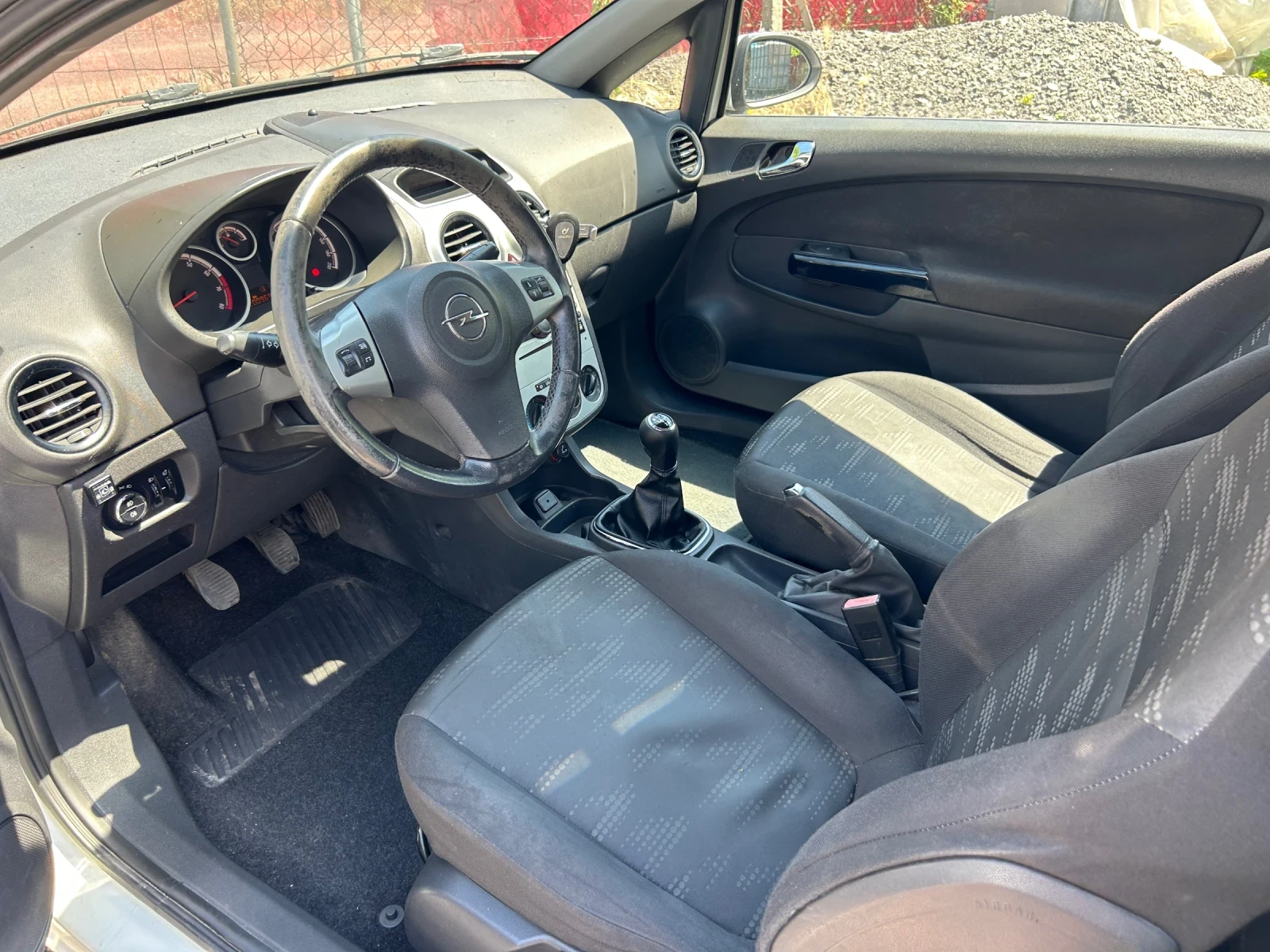 Opel Corsa 1.2 газ/бензин, снимка 7 - Автомобили и джипове - 56058964
