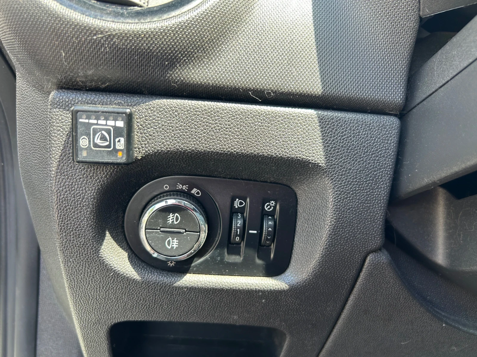 Opel Corsa 1.2 газ/бензин, снимка 11 - Автомобили и джипове - 56058964