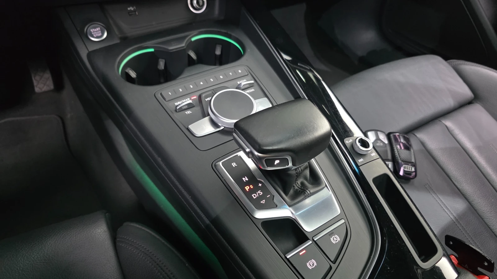 Audi A5 2.0 45TFSI Quattro Premium Sportback , снимка 8 - Автомобили и джипове - 56069925