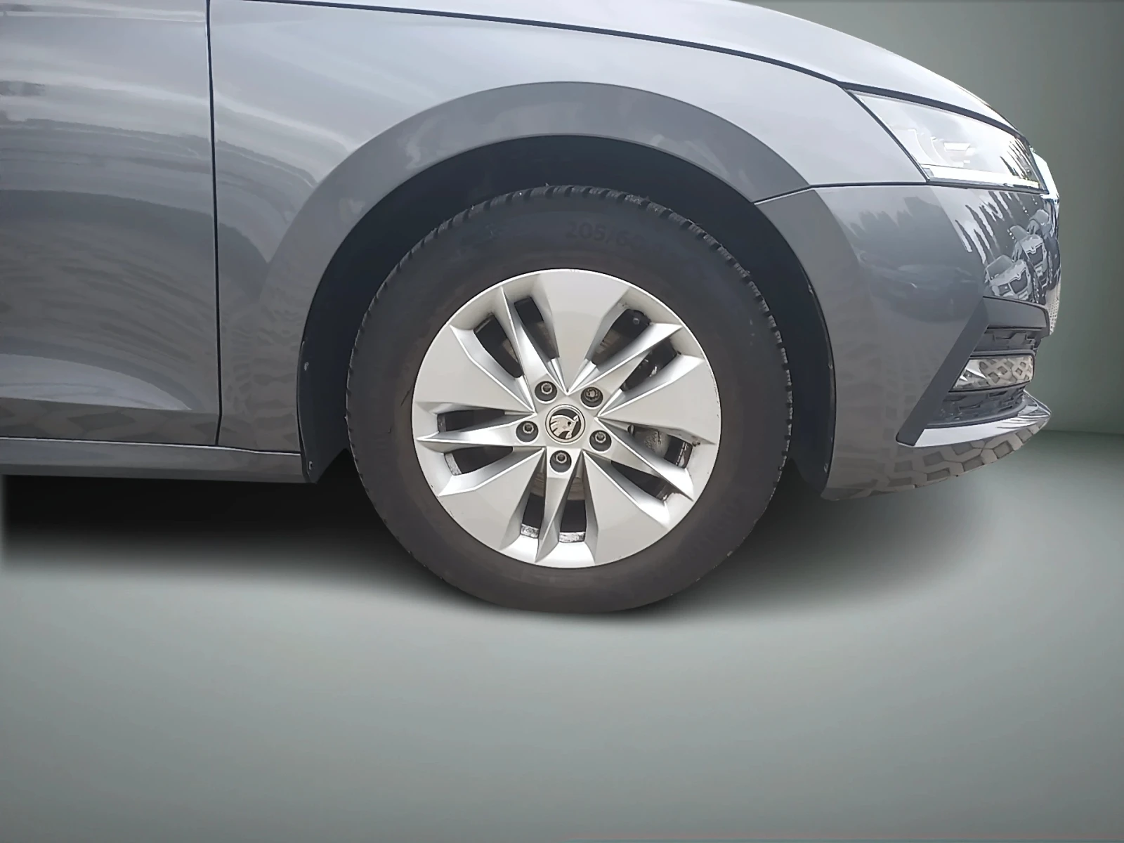 Skoda Octavia 2.0 TDI/6MT, снимка 7 - Автомобили и джипове - 56710535