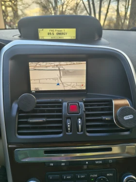 Volvo XC60 D5 AWD, снимка 9