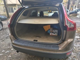 Volvo XC60 D5 AWD, снимка 8