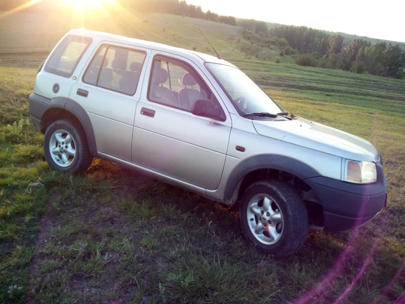 Land Rover Freelander 1.8i, снимка 9 - Автомобили и джипове - 51882270
