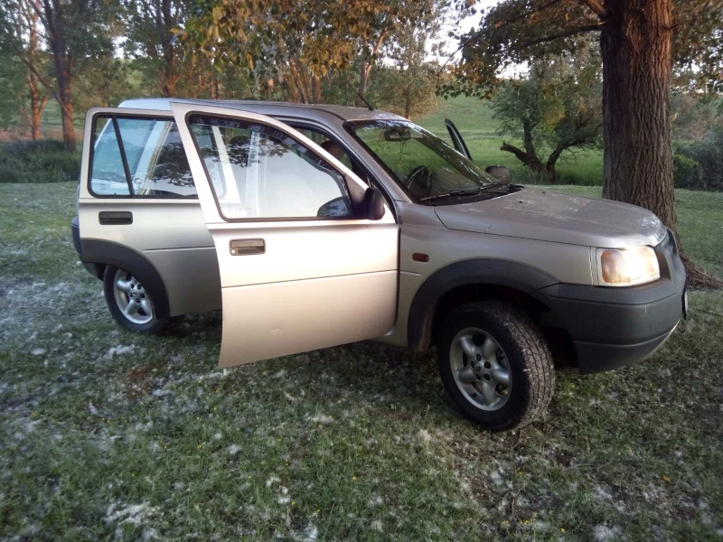 Land Rover Freelander 1.8i, снимка 11 - Автомобили и джипове - 51882270