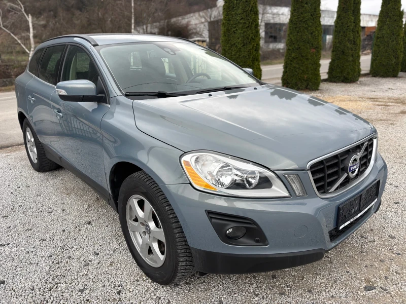 Volvo XC60 2.4 D 5 РЪЧКА, снимка 4 - Автомобили и джипове - 53443171