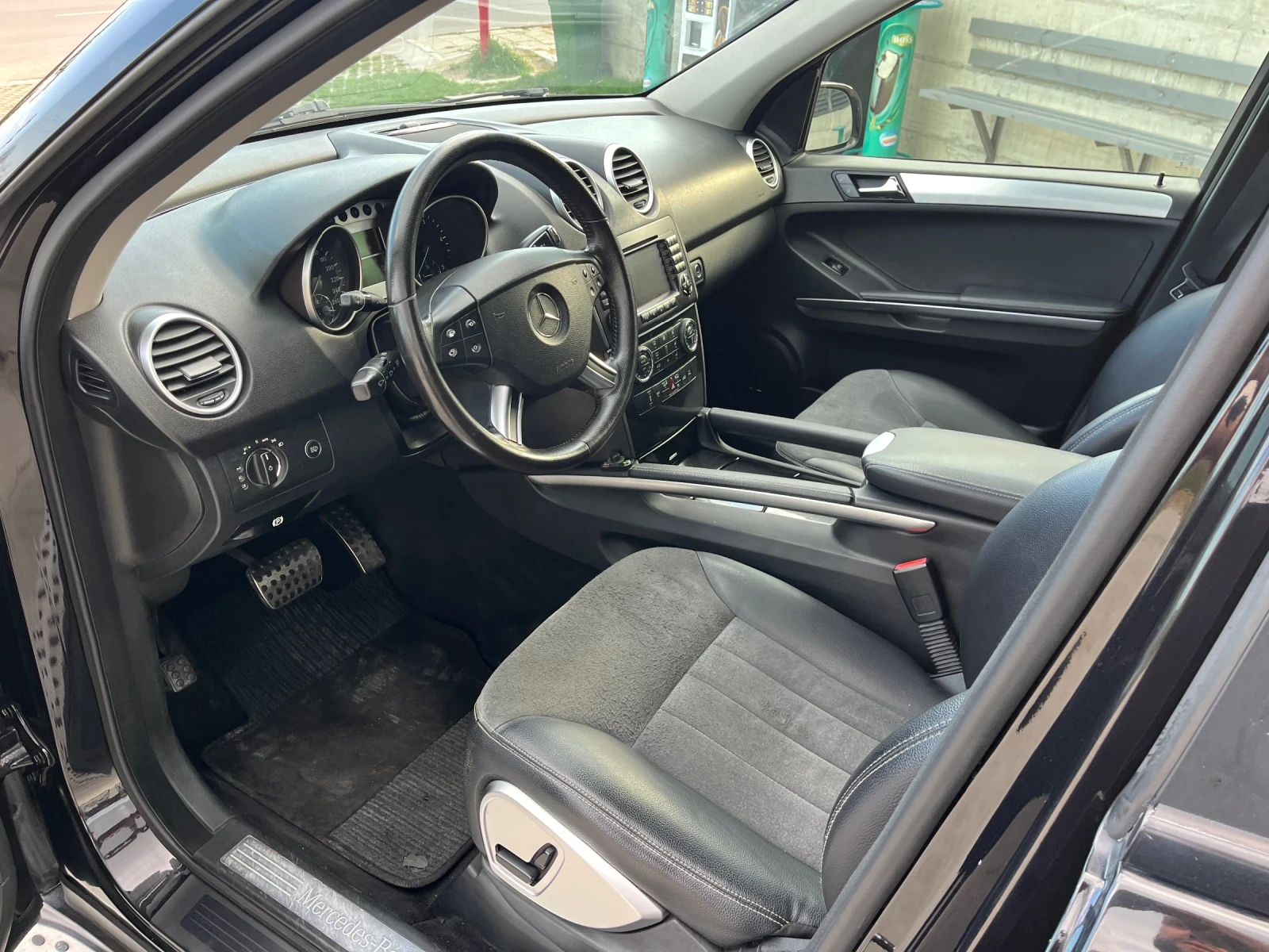 Mercedes-Benz ML 320 3.2/SPORT - изображение 10