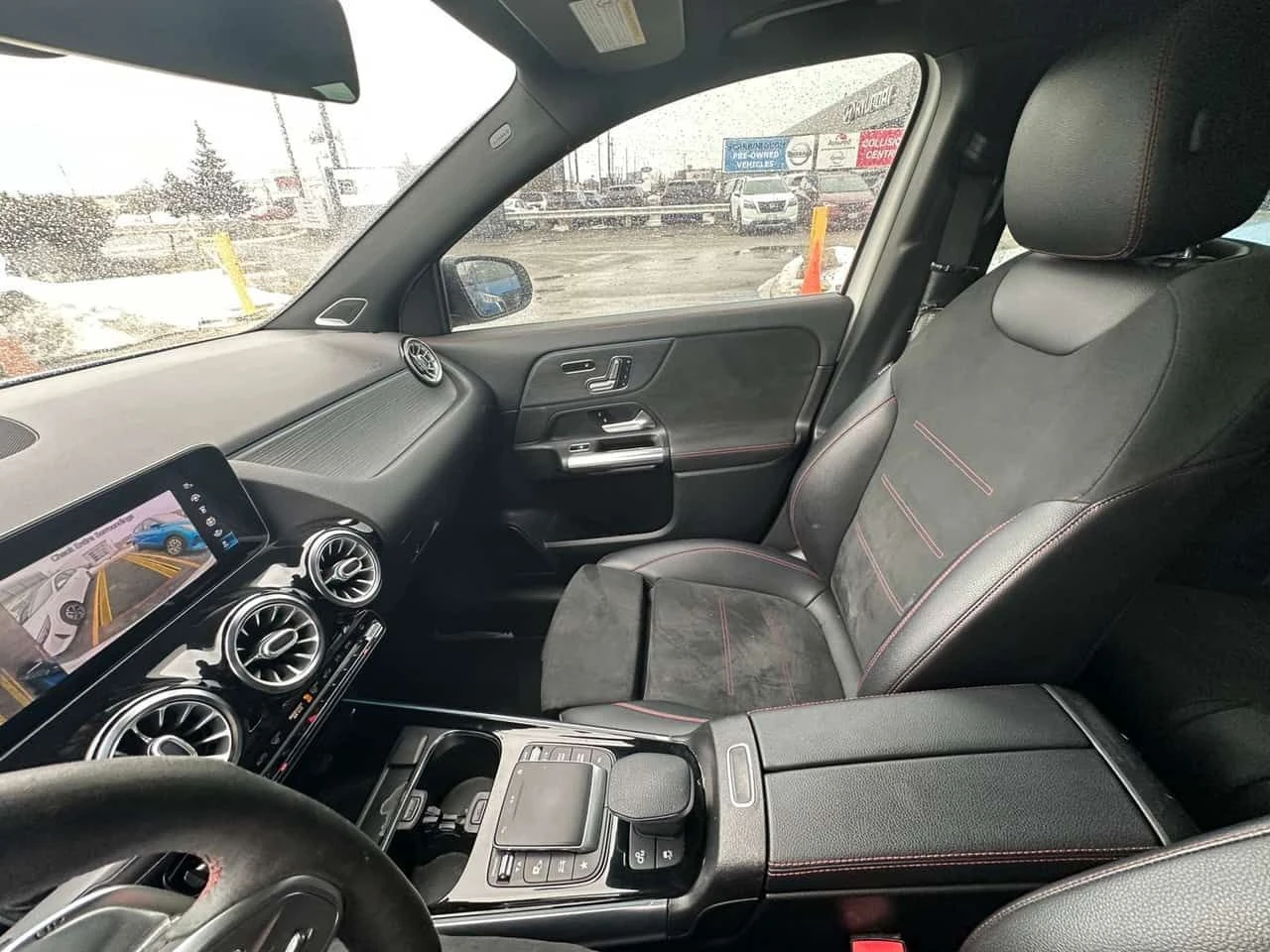 Mercedes-Benz GLA AMG 35  CARFAX, снимка 16 - Автомобили и джипове - 53779675