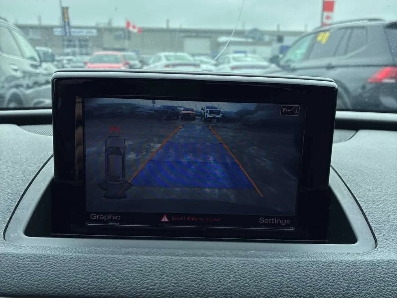 Audi Q3 TECHNIK QUATTRO * LED* ПОДГРЕВИ* ПАНОРАМА* , снимка 13 - Автомобили и джипове - 53804515