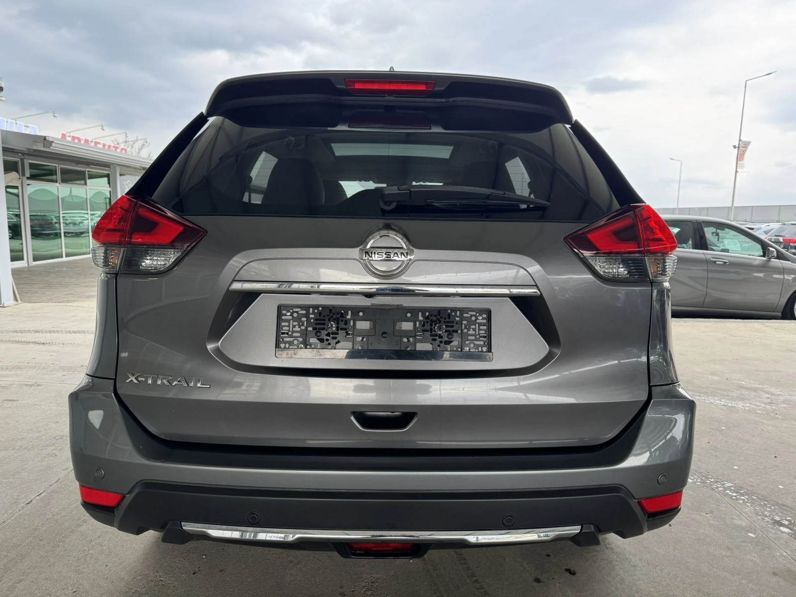 Nissan X-trail D* 130ps* 4x4* Distr* ����* ����* ������* �eyless | Mobile.bg � ����������� 4