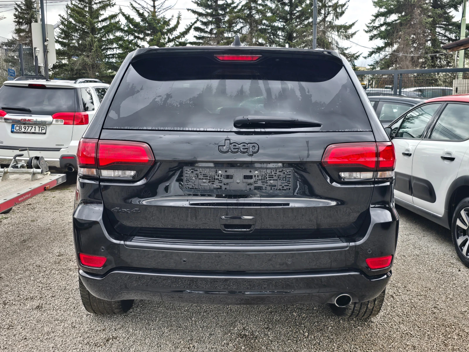 Jeep Cherokee 3.6i/ Авт./Лизинг, снимка 3 - Автомобили и джипове - 54080044