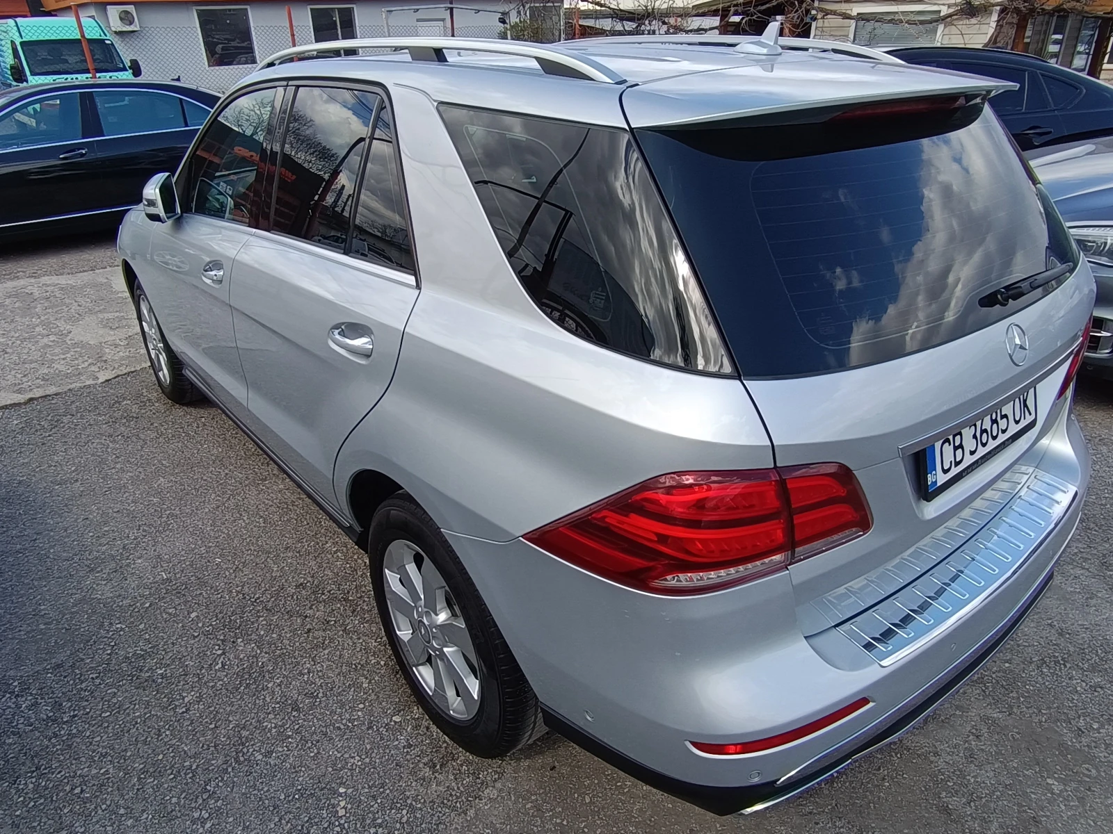 Mercedes-Benz GLE 350 ШВЕЙЦАРИЯ !!! ВСИЧКО ПЛАТЕНО !!! ОБСЛУЖЕН !!!, снимка 17 - Автомобили и джипове - 54148701