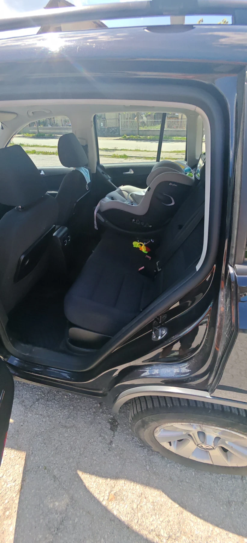 VW Tiguan, снимка 10 - Автомобили и джипове - 54494544