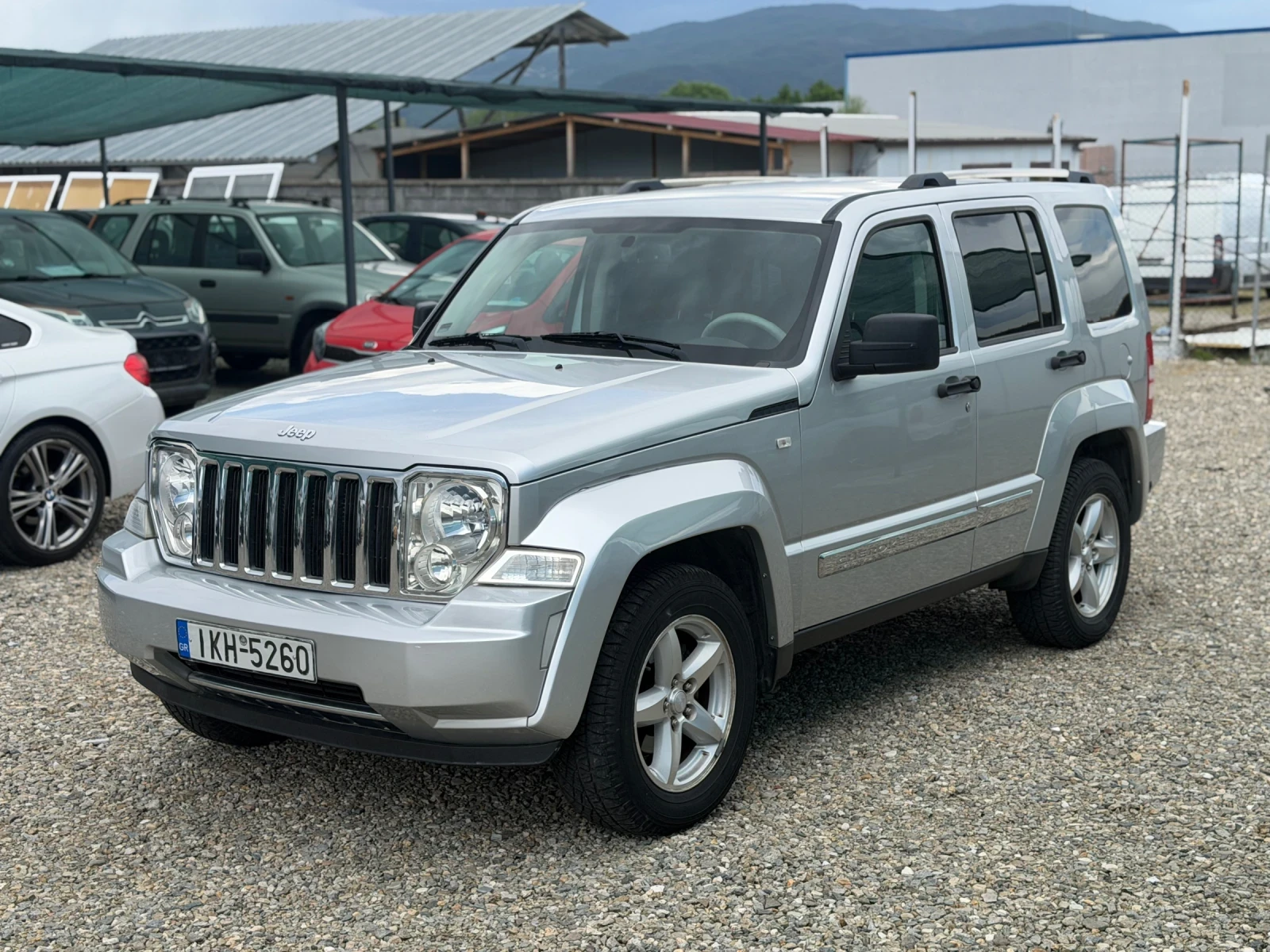 Jeep Cherokee 3.7i/205hp/LPG/4X4/Automatic/, снимка 3 - Автомобили и джипове - 54718248
