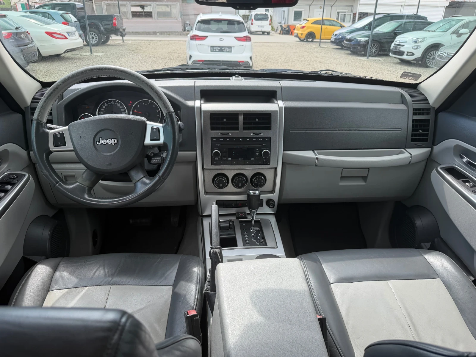 Jeep Cherokee 3.7i/205hp/LPG/4X4/Automatic/, снимка 7 - Автомобили и джипове - 54718248