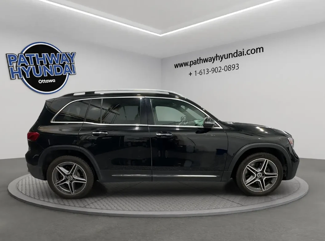 Mercedes-Benz GLB 250, снимка 11 - Автомобили и джипове - 54968825