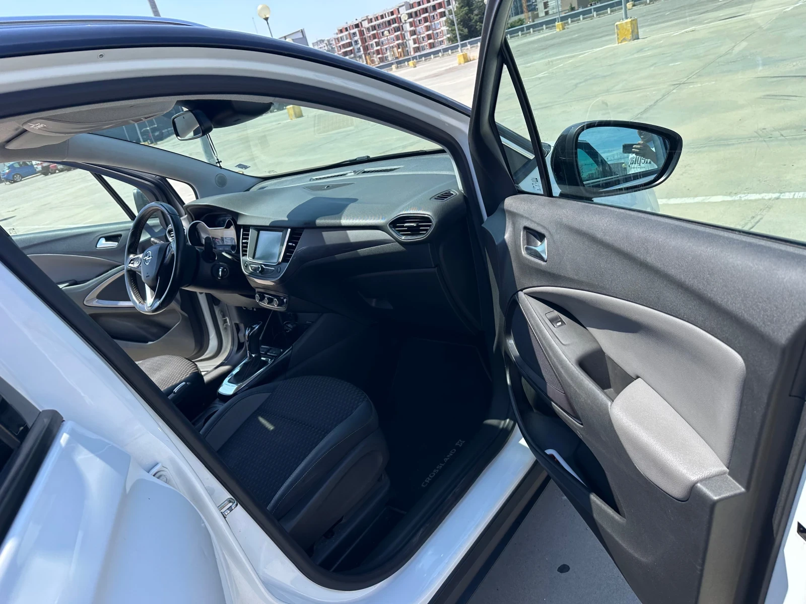 Opel Crossland X, снимка 12 - Автомобили и джипове - 55340045