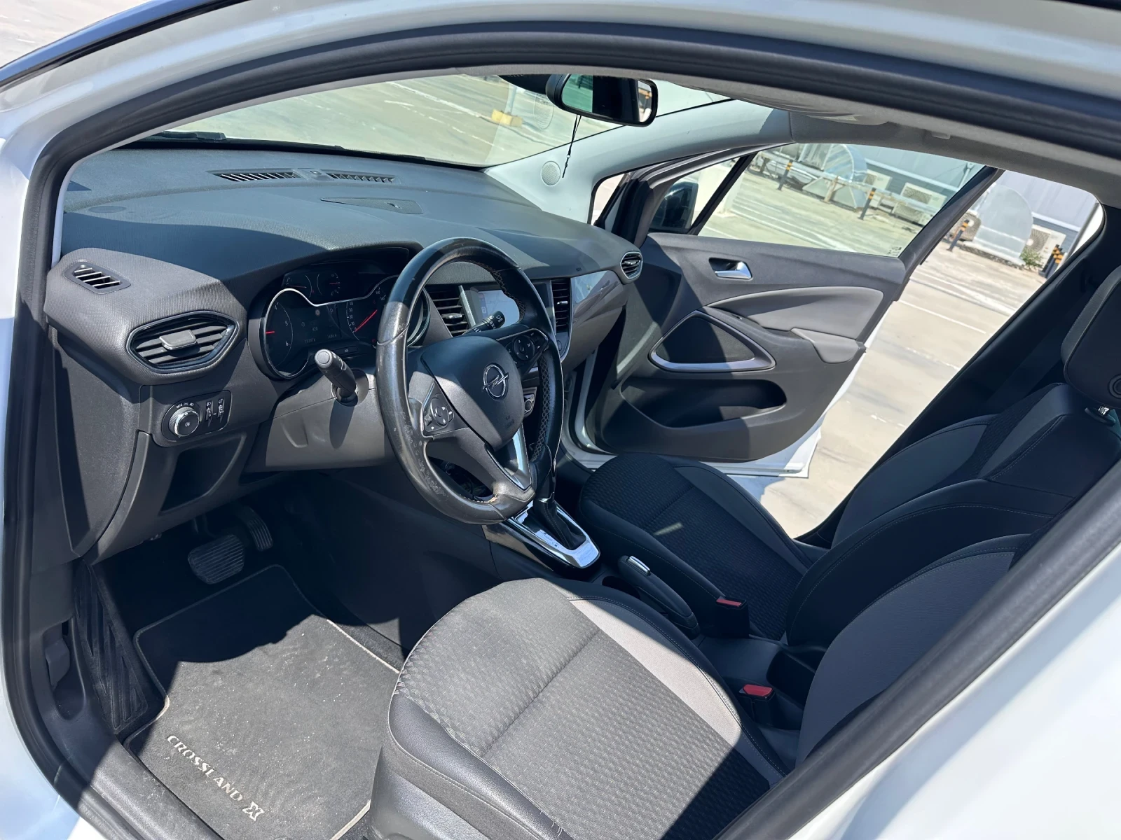Opel Crossland X, снимка 7 - Автомобили и джипове - 55340045