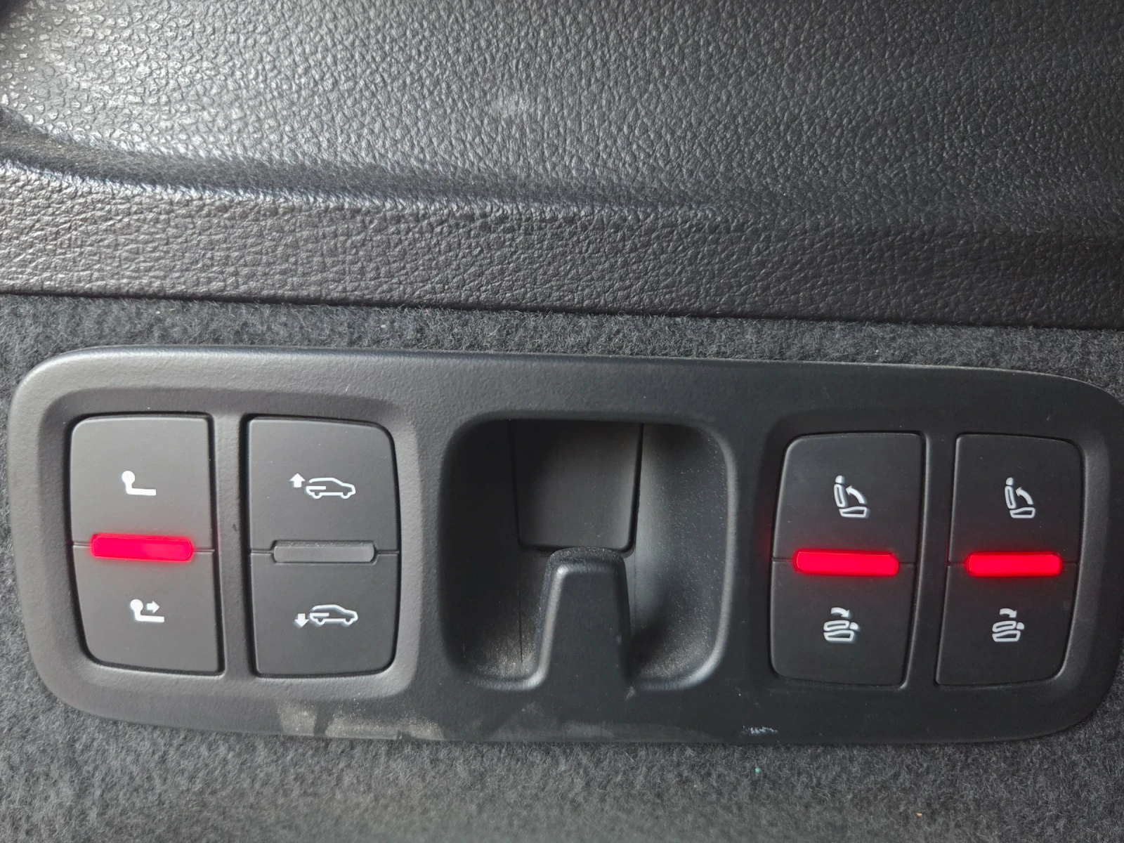Audi SQ7, снимка 12 - Автомобили и джипове - 55646586