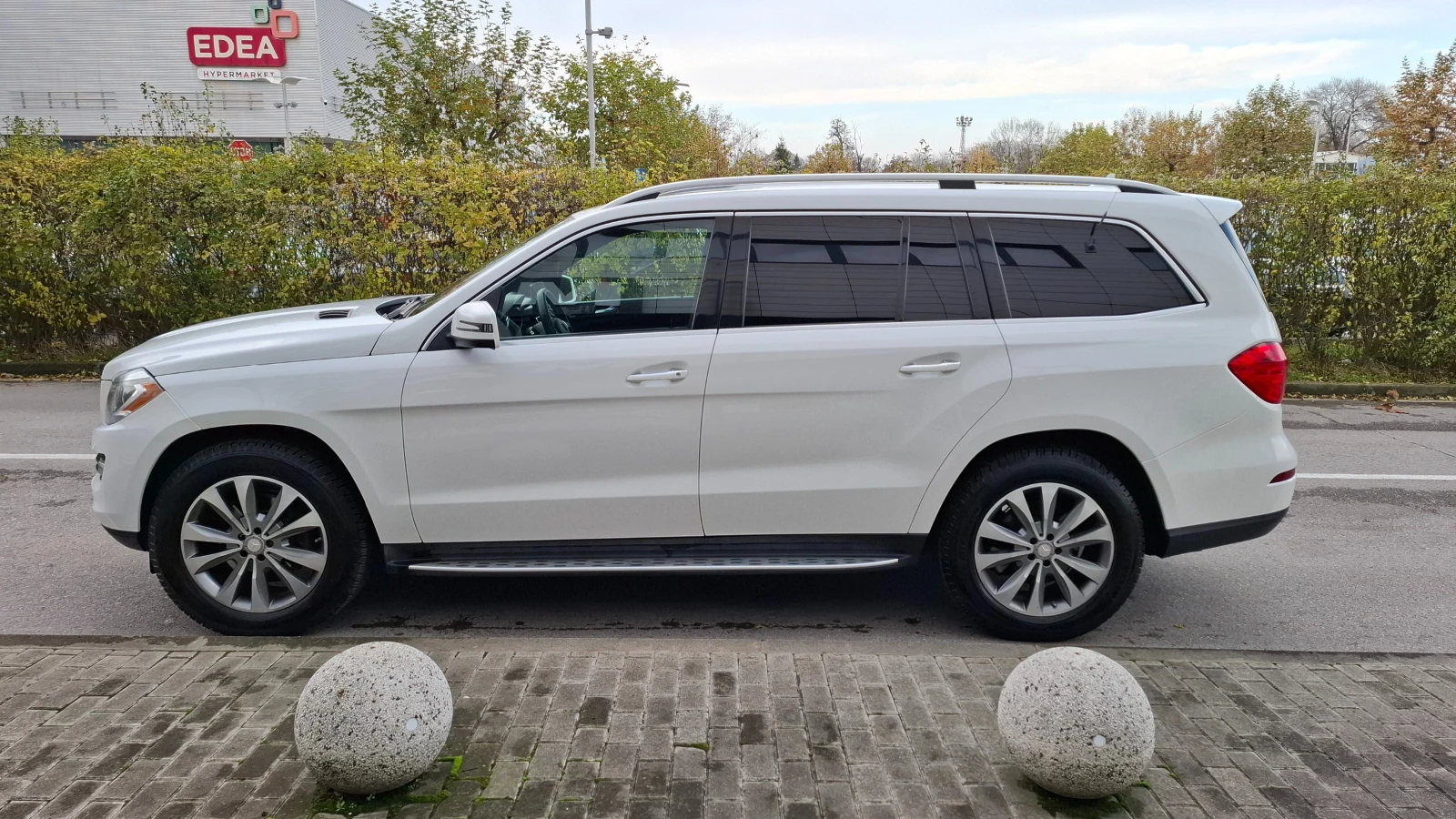 Mercedes-Benz GL 350 AMG Full TOP, снимка 3 - Автомобили и джипове - 56025273