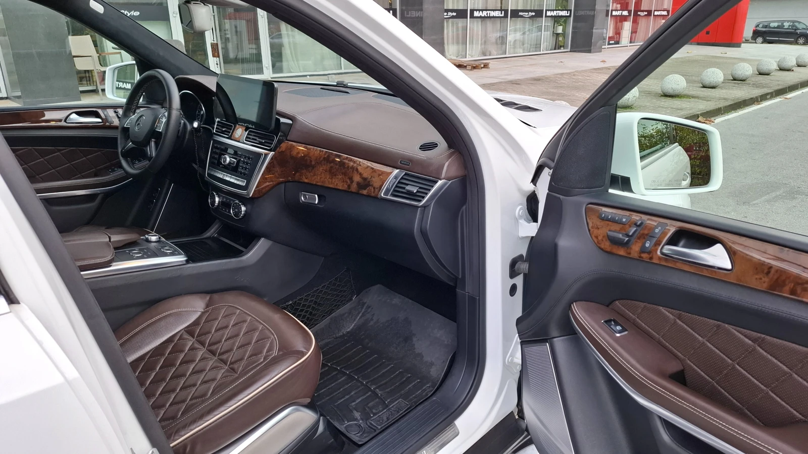 Mercedes-Benz GL 350 AMG Full TOP, снимка 10 - Автомобили и джипове - 56025273