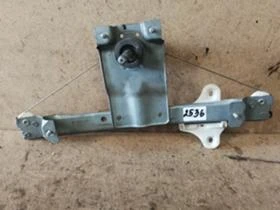 Стъклоповдигач заден десен Renault Clio Iv Captur , снимка 1