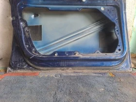 Предна лява врата за Фоксваген Пасат 6 комби, снимка 2