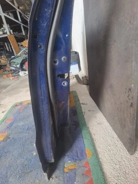 Предна лява врата за Фоксваген Пасат 6 комби, снимка 3