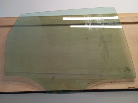 Стъкло задно дясно Форд Фиеста 1.4тдци