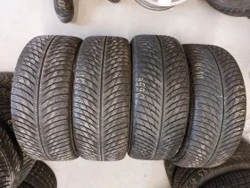 Гуми Зимни 235/45R18, снимка 1