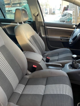 VW Golf INDIVIDUAL EDITION 1.9TDI ЗАПАЗЕН , снимка 9