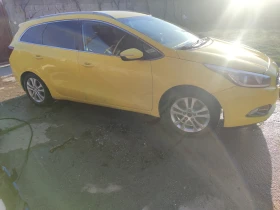 Kia Ceed Автоматик Дизел , снимка 3